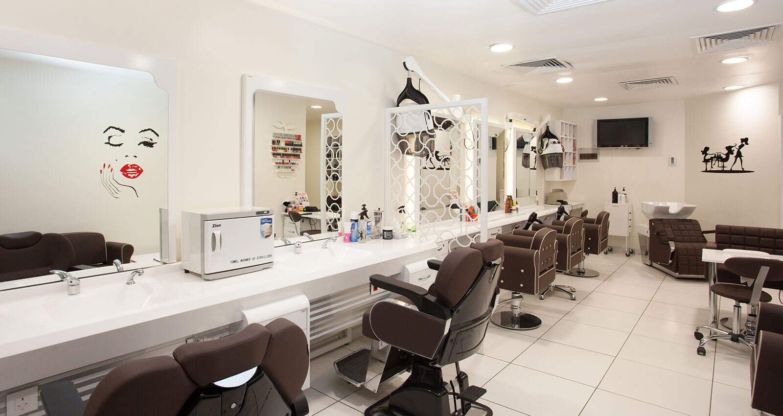 Eko Hotel And Suites salon