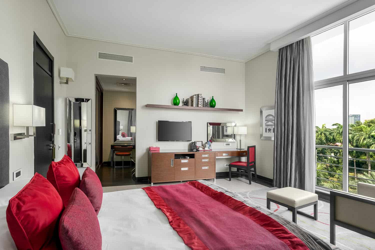 The George Lagos Hotel room