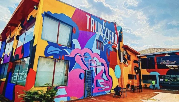 Bowling At Trukadero View Of Building