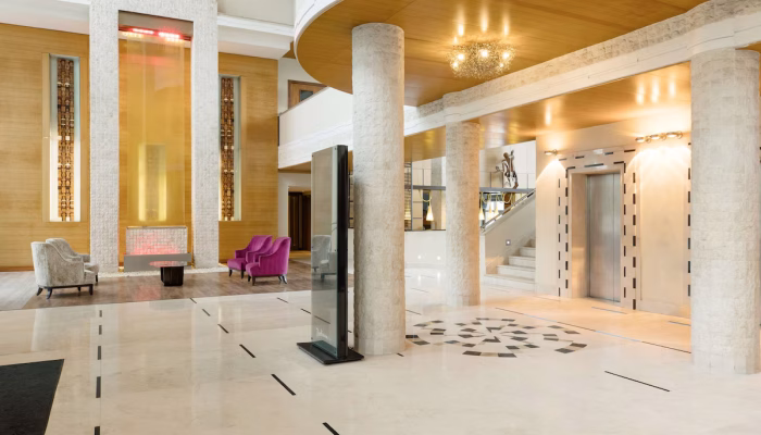 Radisson Blu Anchorage Hotel lobby