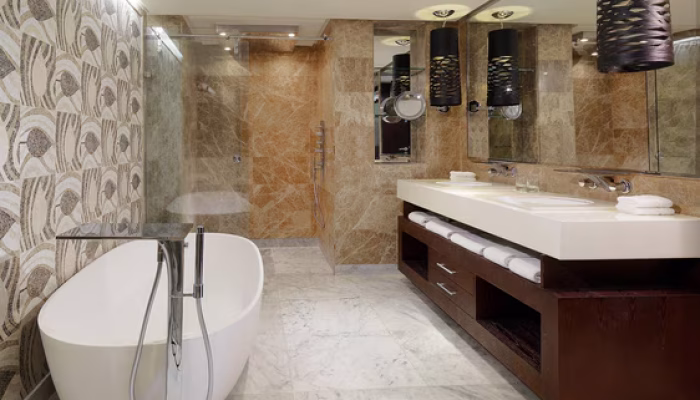 Sheraton Hotel bathroom