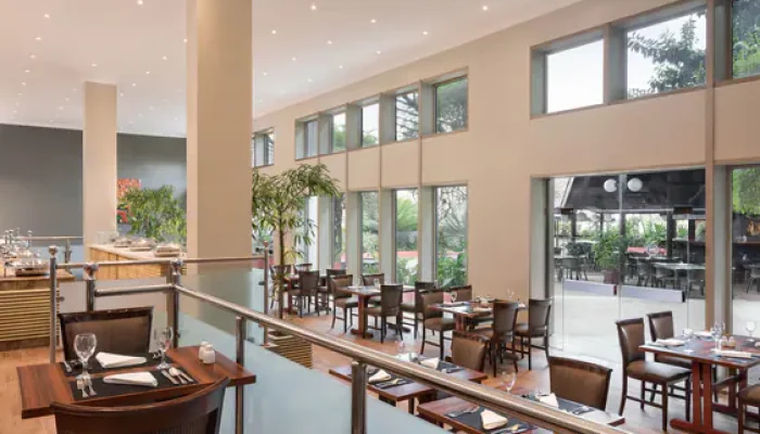 Sheraton Hotel dining area