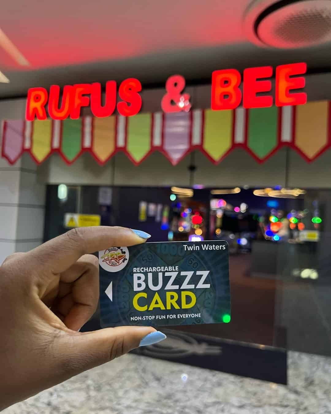 rufus and bee buzz card